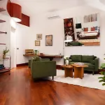 Easylife - In Via Della Spiga 4* Milão