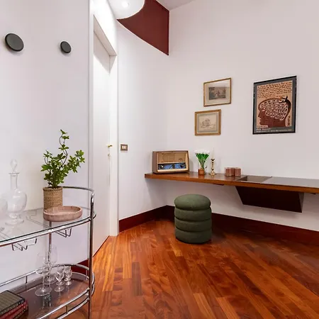 Pensión Easylife - In Via Della Spiga